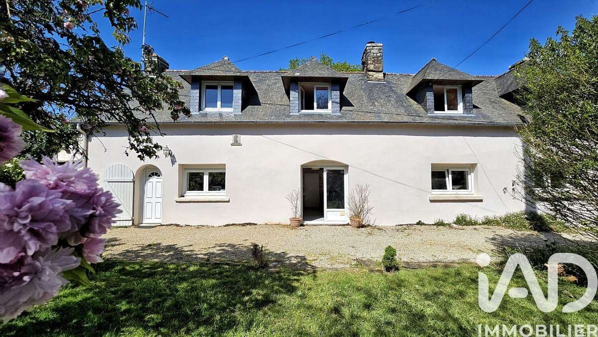Photo 2 - Maison à PLUMERGAT