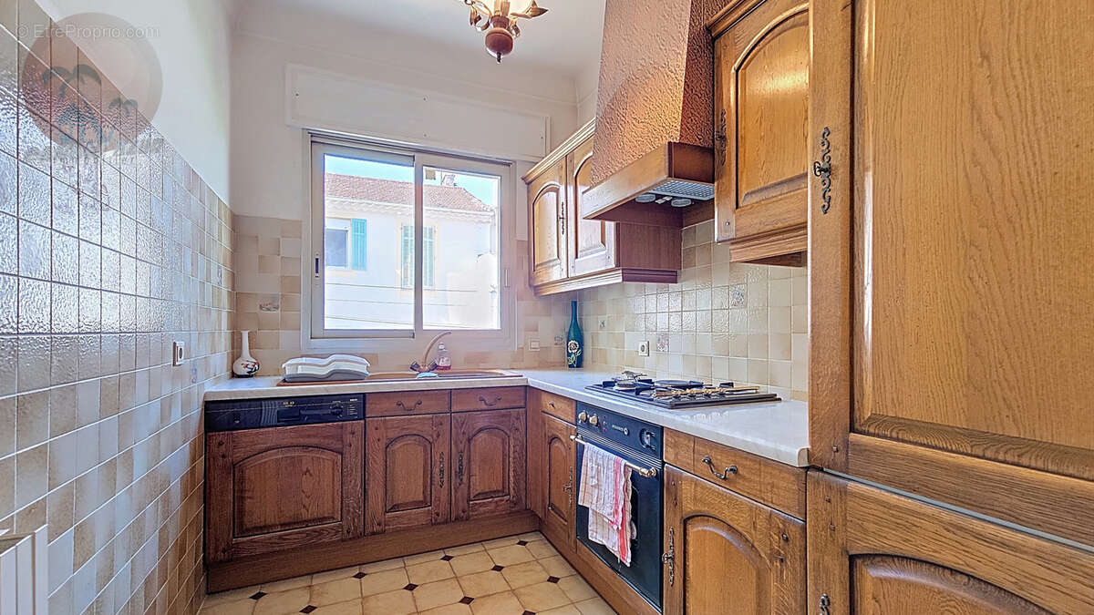 CANNES à vendre maison 5 pièces de 115 m2 sur un terrain de 442 m2 - photo 14