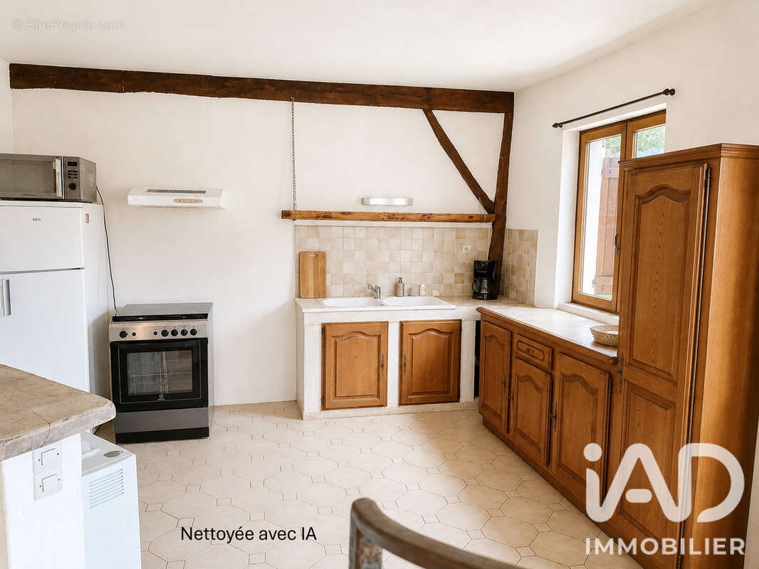 Maison 190 m² à Saint-Leon-Sur-Vezere  - photo 7