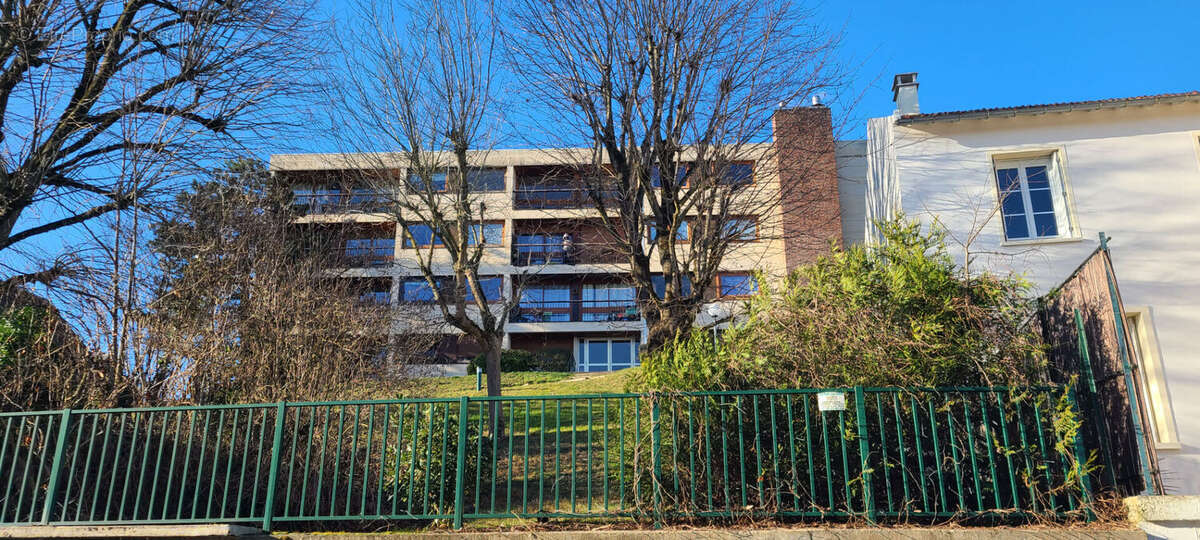 Appartement à CARRIERES-SUR-SEINE