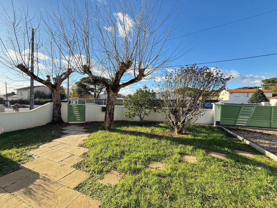 Maison à SAINT-PALAIS-SUR-MER