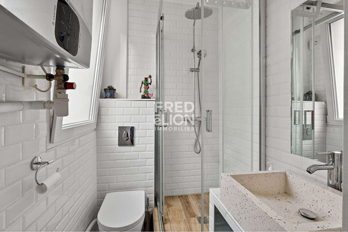 Appartement à PARIS-11E