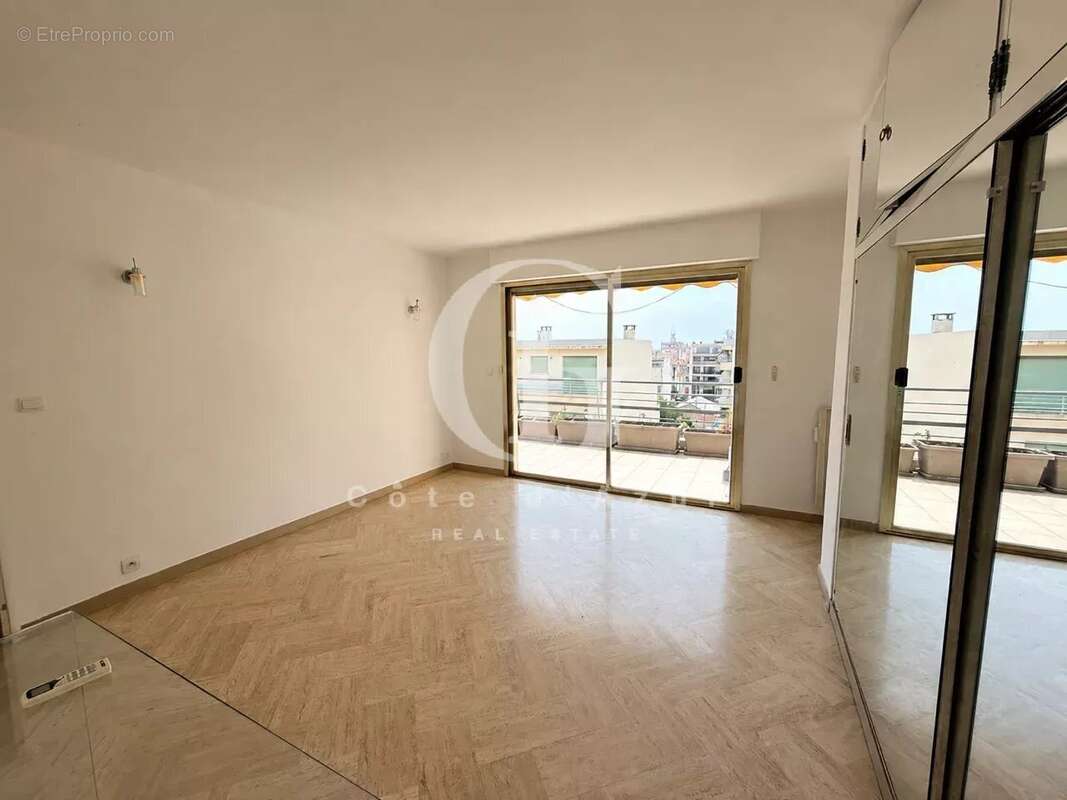 Appartement 112 m² à Cannes  - photo 4
