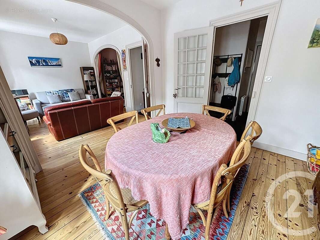 Appartement à LYON-7E