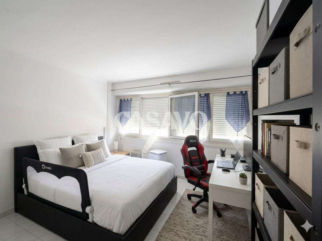 Vente Appartement 4 pièces de 86m² - 93390 Clichy-sous-Bois - photo 5