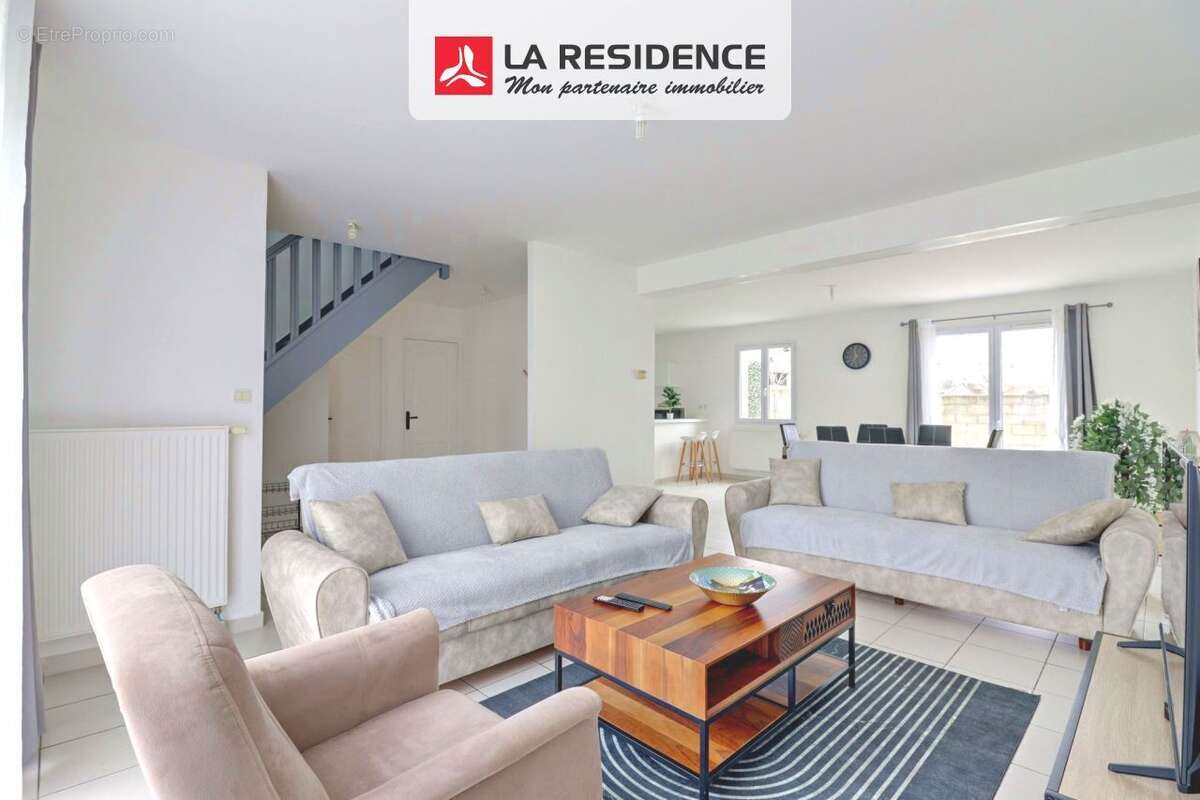 Maison à HUISSEAU-SUR-COSSON