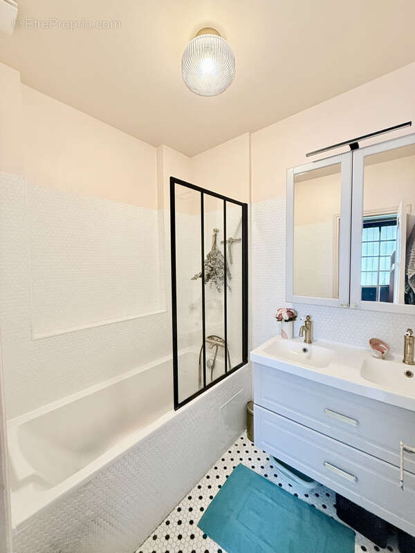 Maison à MAISONS-ALFORT