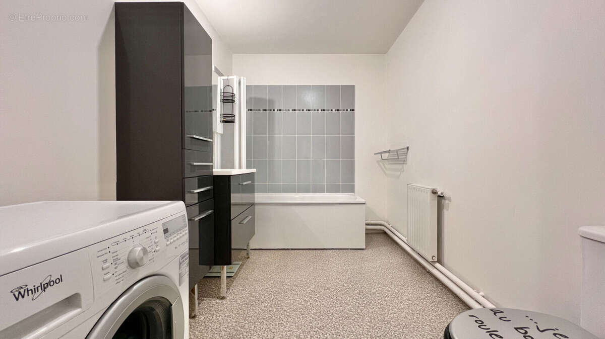 Appartement à CORBEIL-ESSONNES
