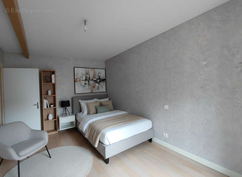 Appartement à MAURS