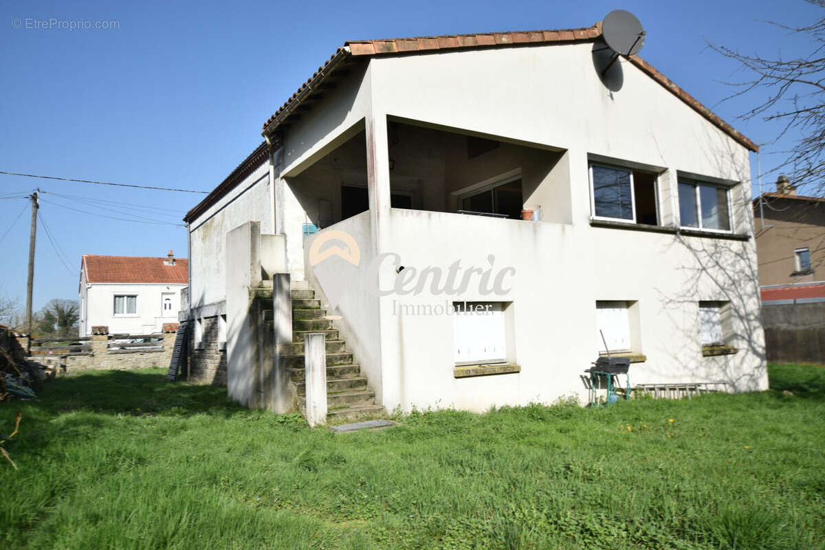 Maison à BRESSUIRE