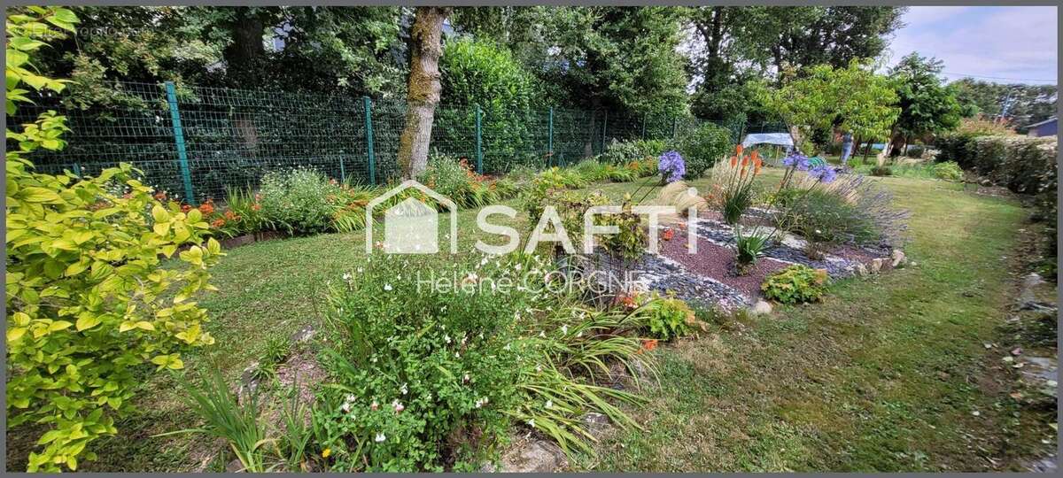 Photo 4 - Terrain à MARTIGNE-FERCHAUD