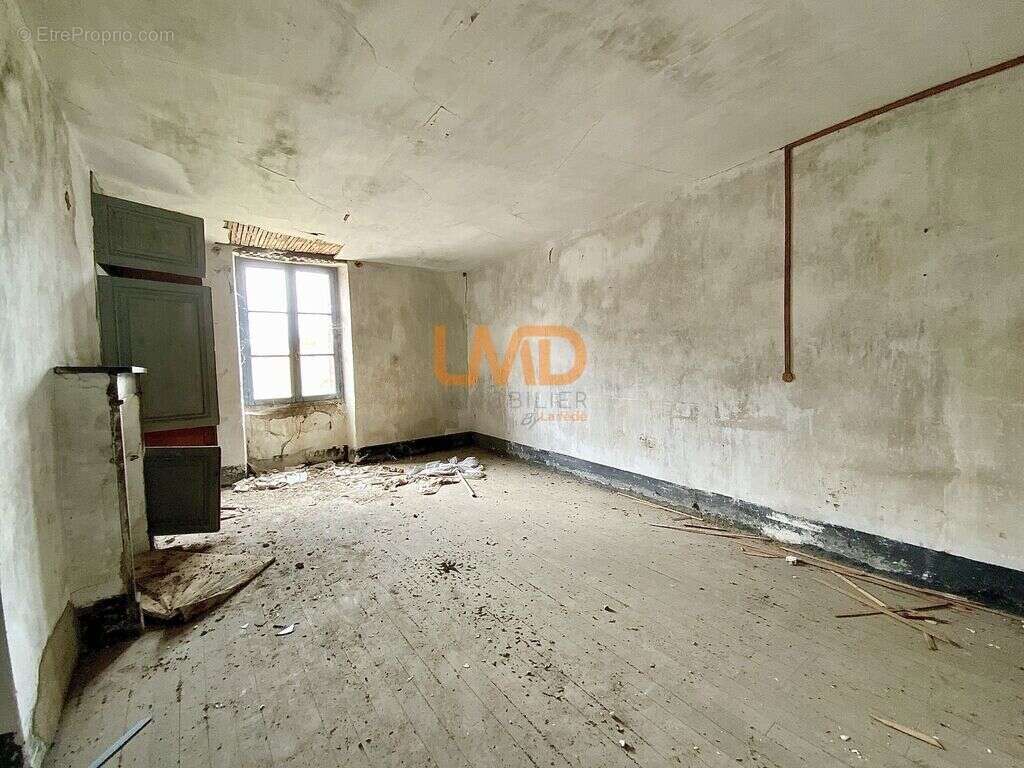 Opportunité à saisir ! 2 maisons à 20mn Sud-ouest Châteauroux ! - photo 22
