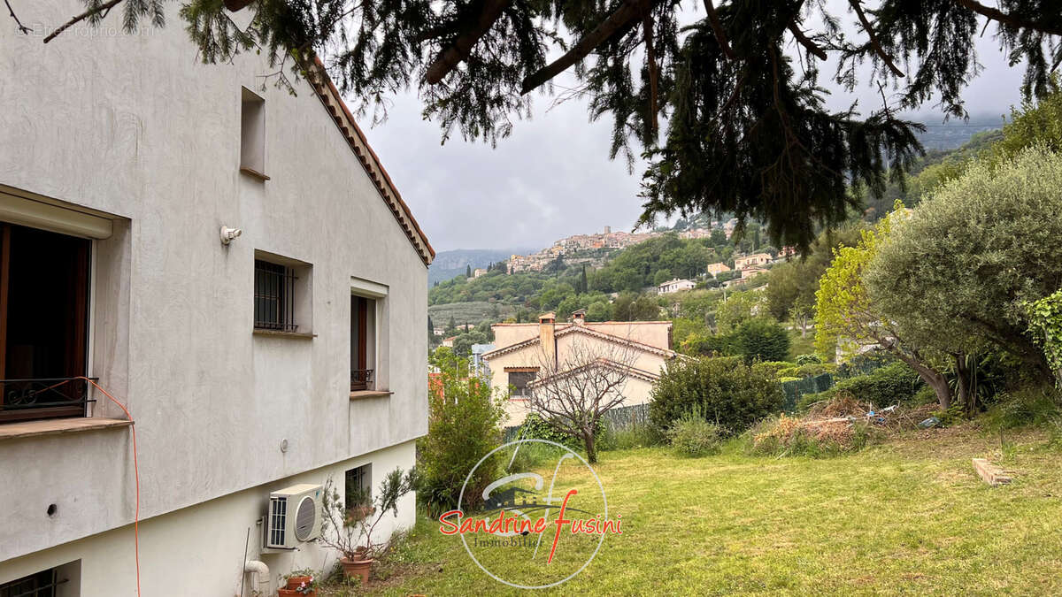 Maison à SAINT-JEANNET