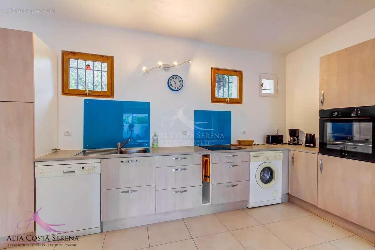 Maison à SARI-SOLENZARA