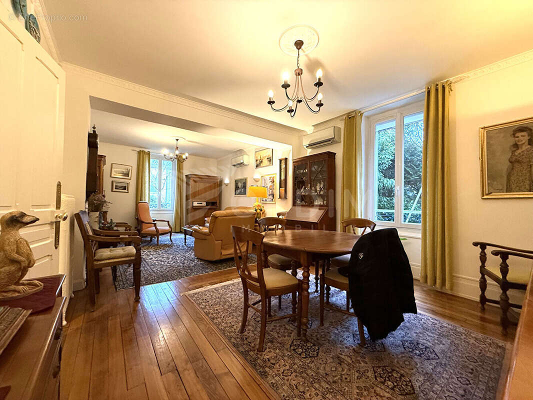 Maison à COSNE-COURS-SUR-LOIRE