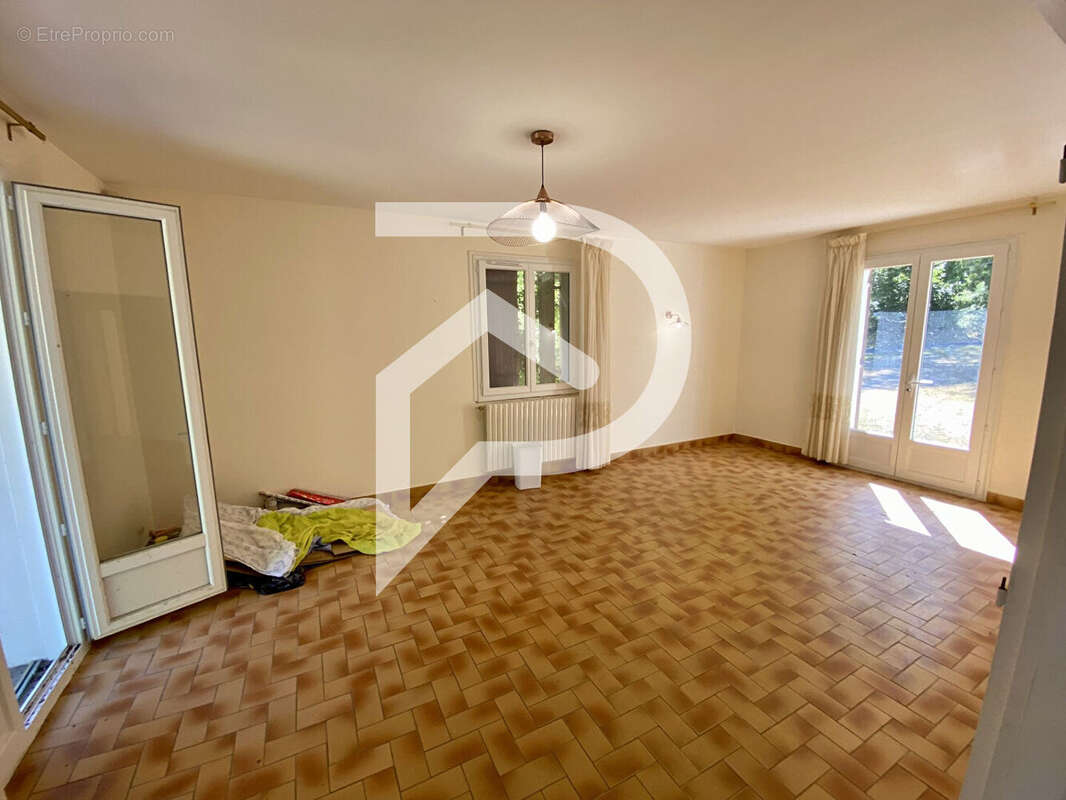 Maison à SAINT-JEAN-D&#039;ATAUX