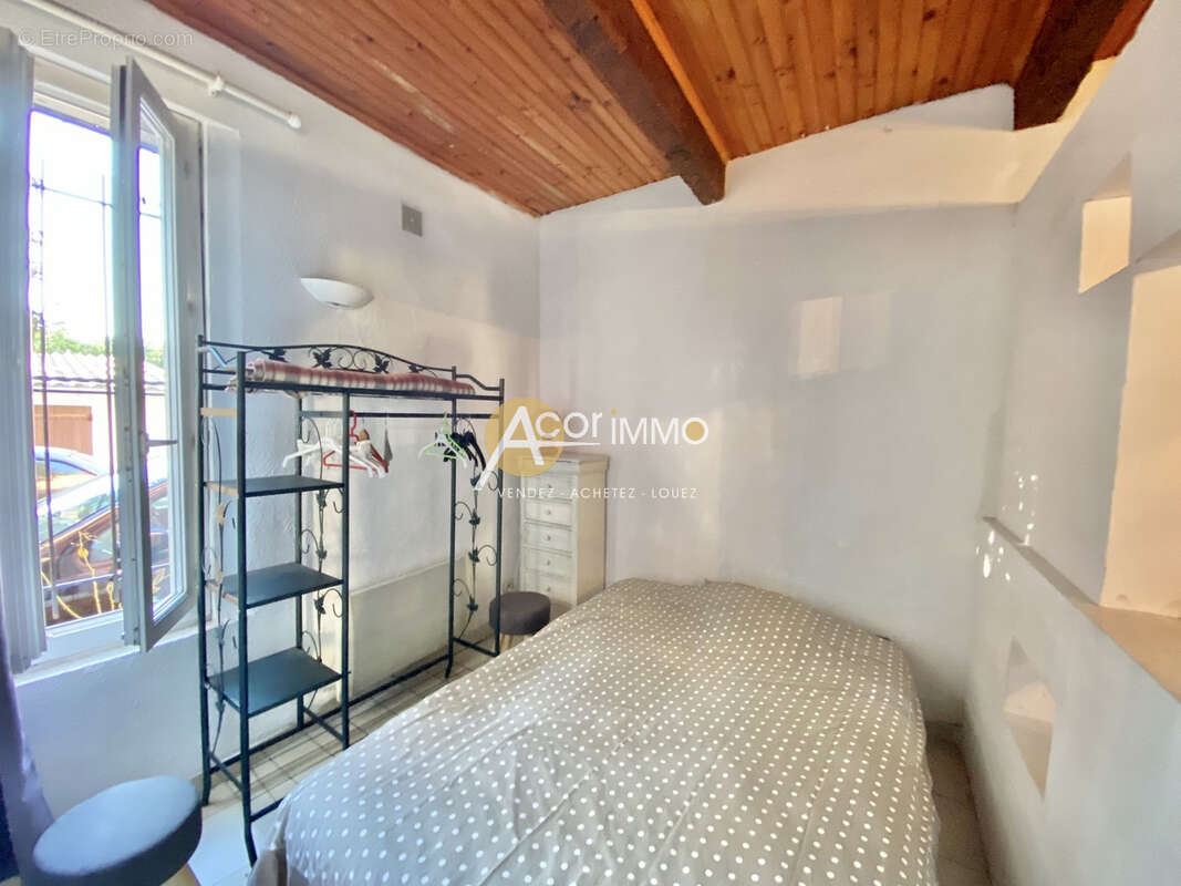La Seyne Sur Mer, Fort Napoléon, Maison de 82m2, divisé en deux appartement - photo 7