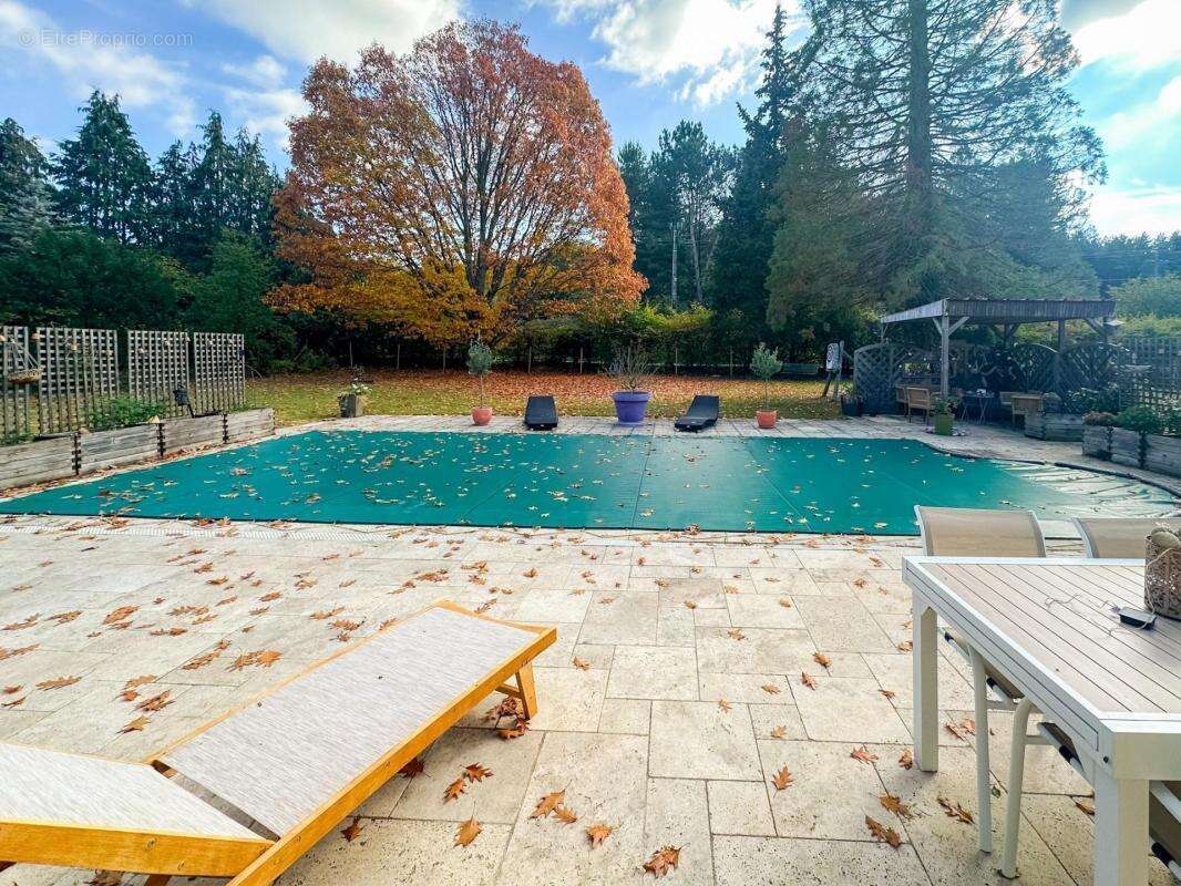 Maison à YVRE-L&#039;EVEQUE