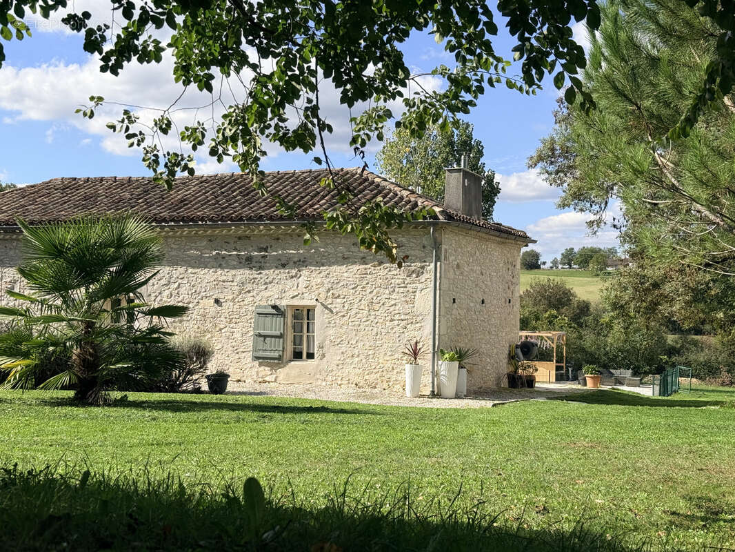 Maison à CASTILLONNES
