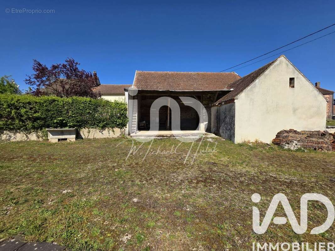 Maison 117 m² à La Louptiere-Thenard  - photo 5