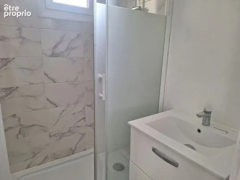 Appartement 54 m² à Sainte-Foy-Les-Lyon  - photo 5