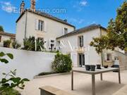 Photo 1 - Maison à LE GUE-DE-VELLUIRE