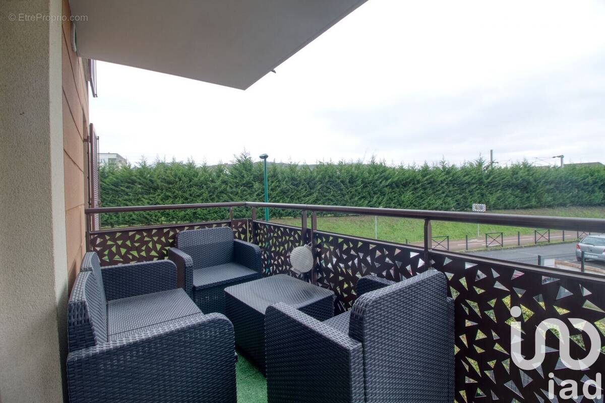 Photo 1 - Appartement à TAVERNY