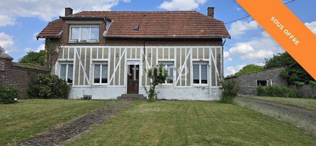 Maison à GOMIECOURT