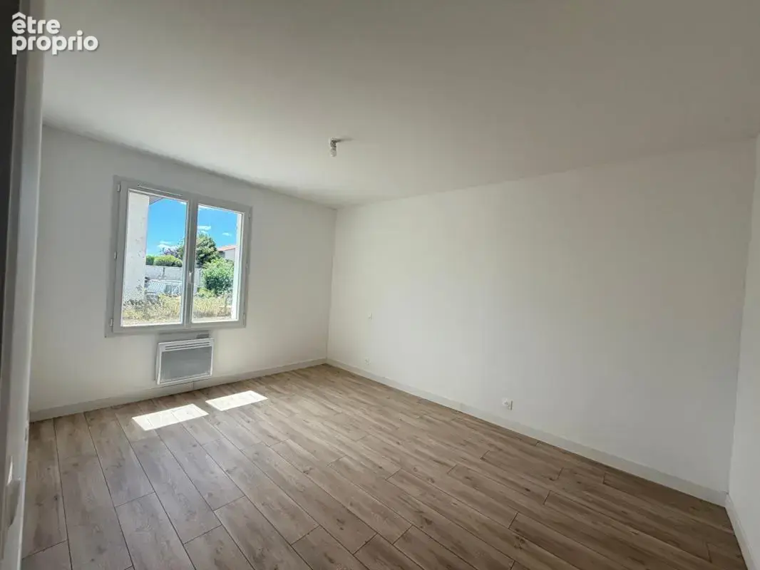 Saujon  Maison de plain pied 3 pièce(s) 75.8 m2 - photo 5