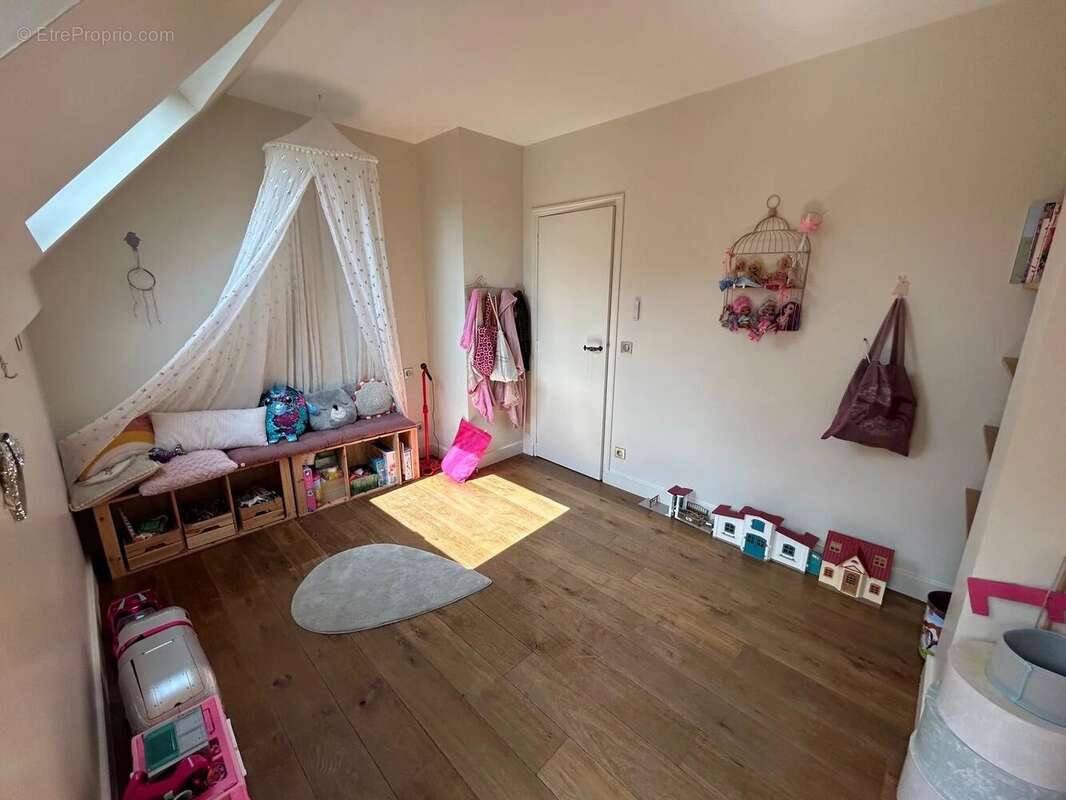 Maison à MONTMORENCY