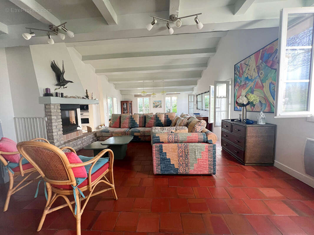 Maison à SAINT-MARTIN-DE-RE