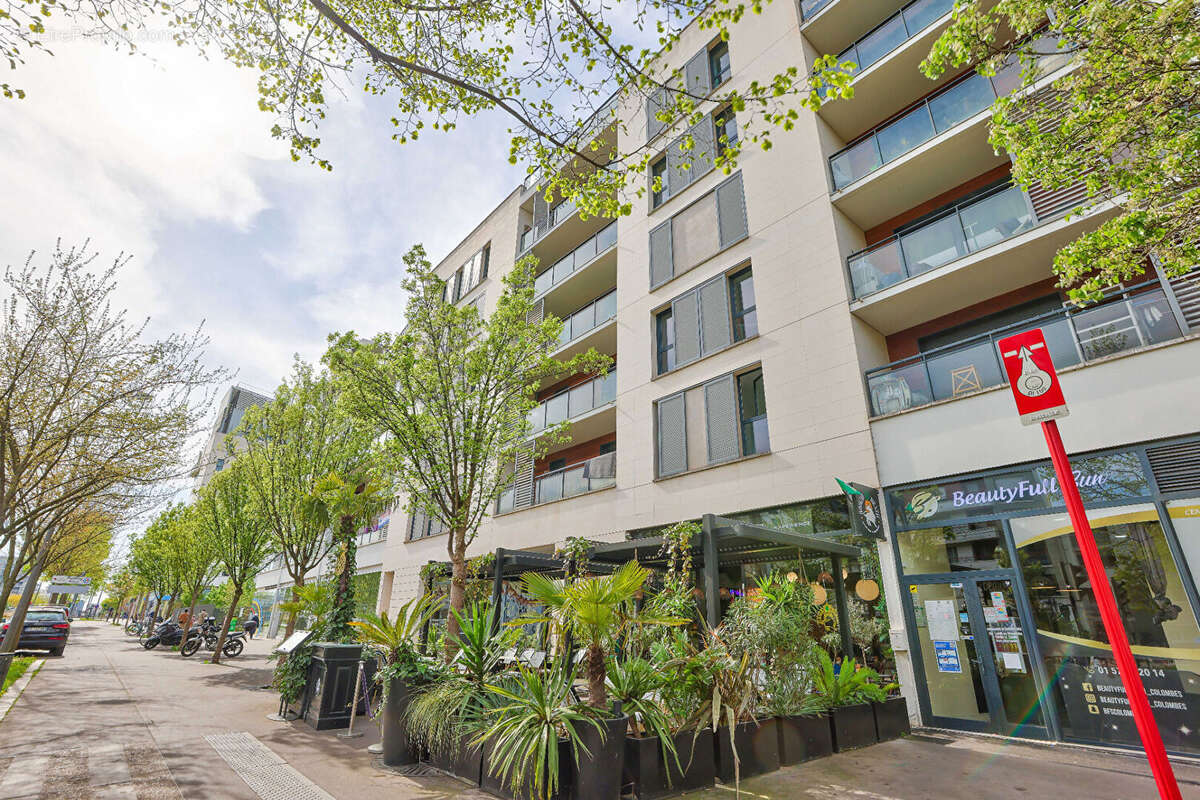 Appartement à COLOMBES
