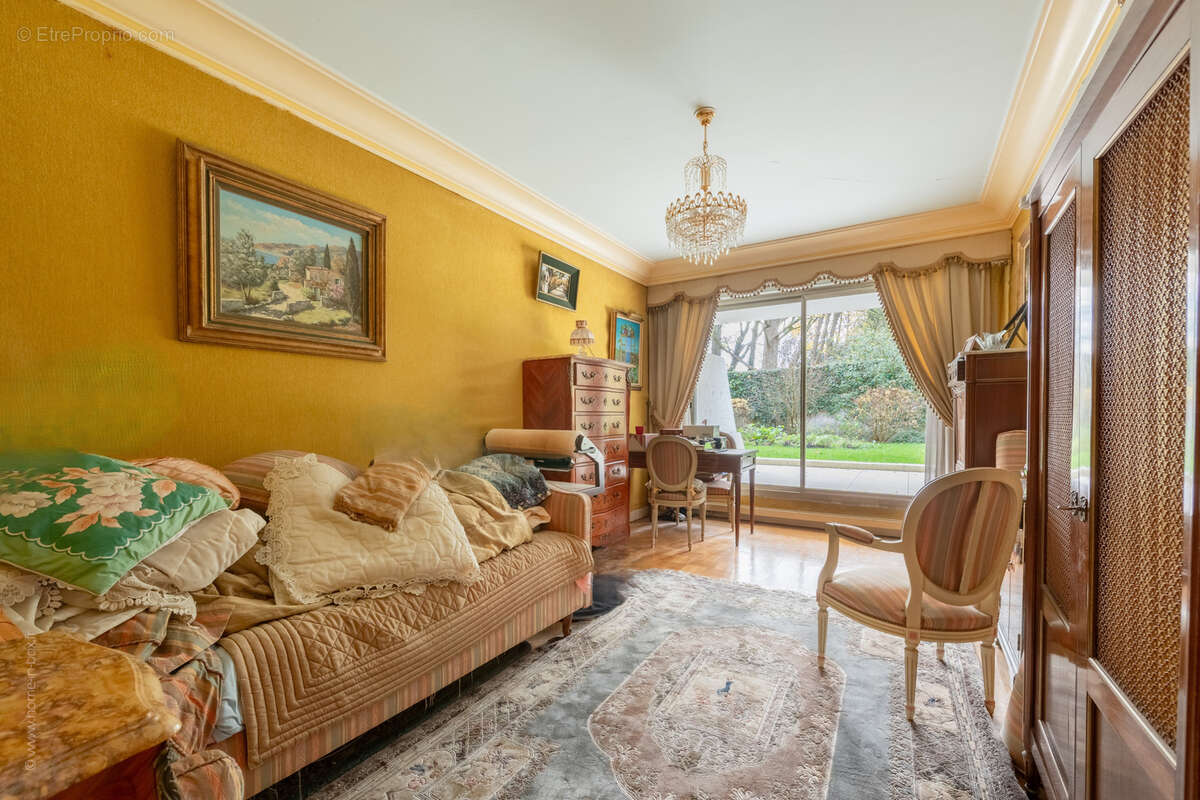 Appartement à NOGENT-SUR-MARNE