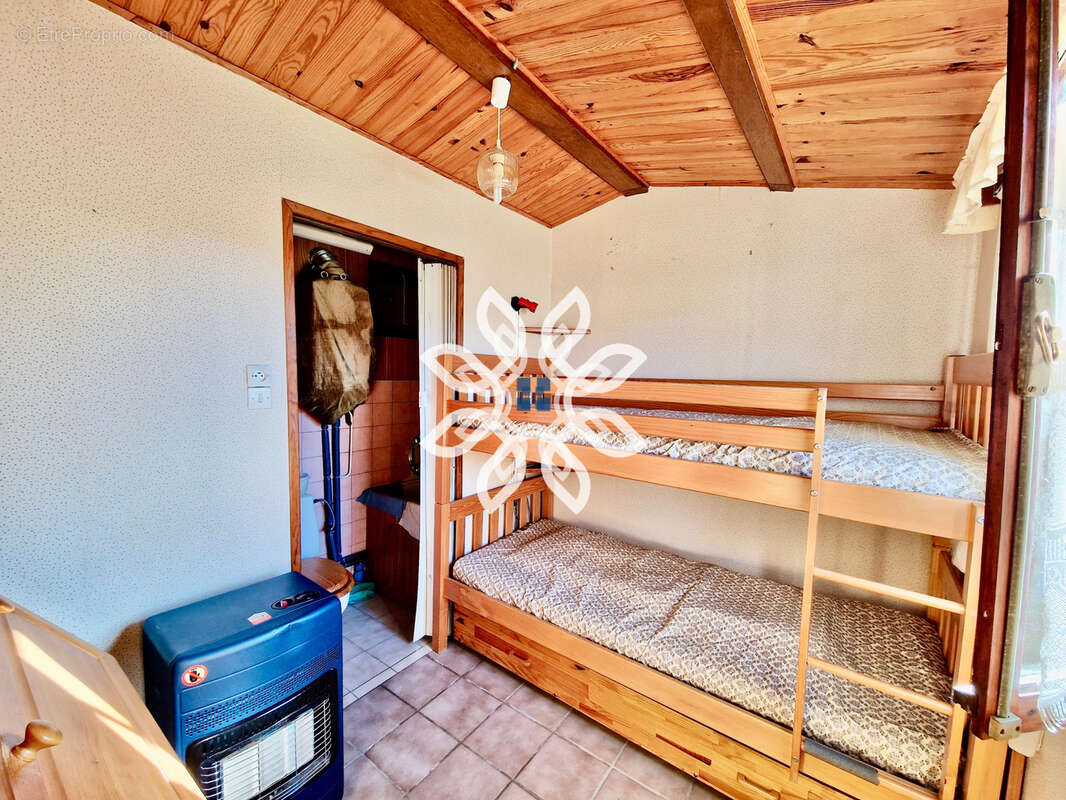 Maison à CHASSAGNES