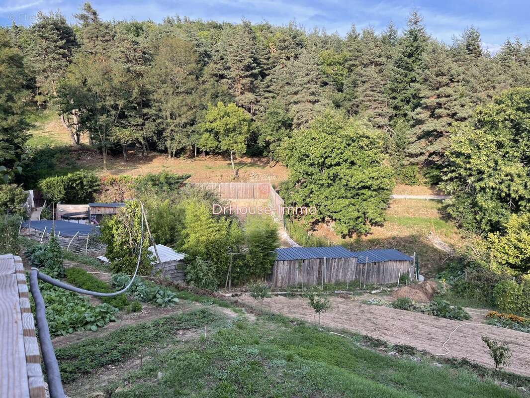 Maison à SAINT-APOLLINAIRE-DE-RIAS