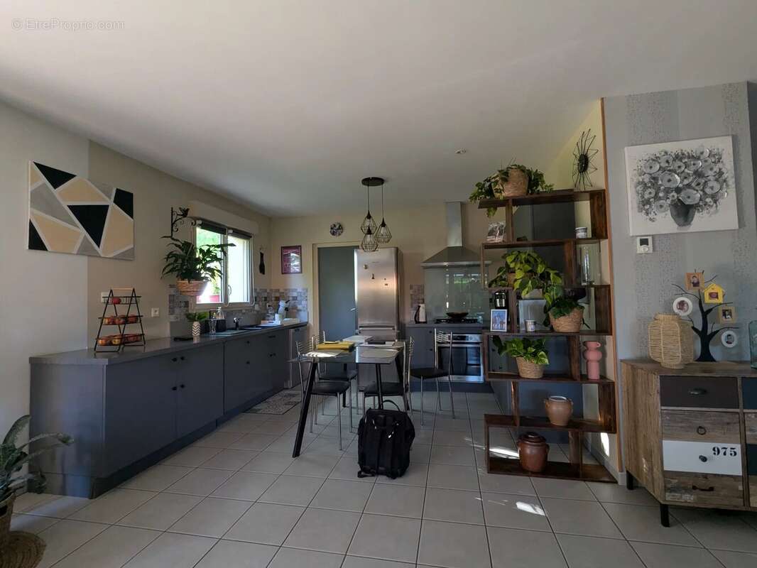 Maison à BUSSIERE-GALANT