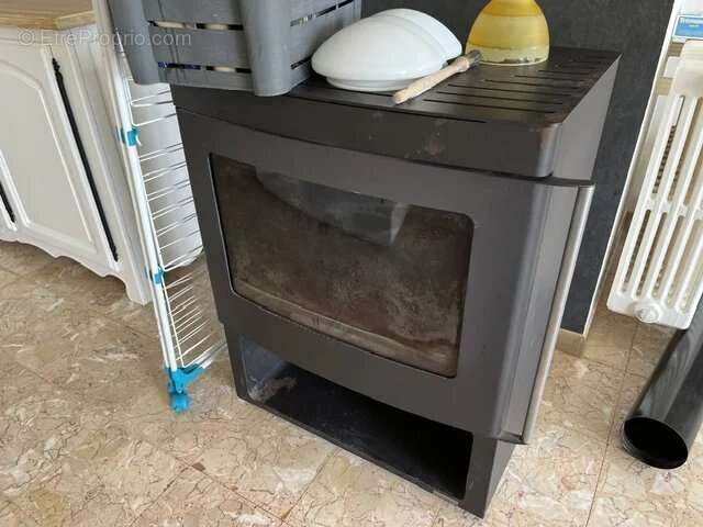 Grande maison et son terrain. Possibilité de 2 logements! - photo 8