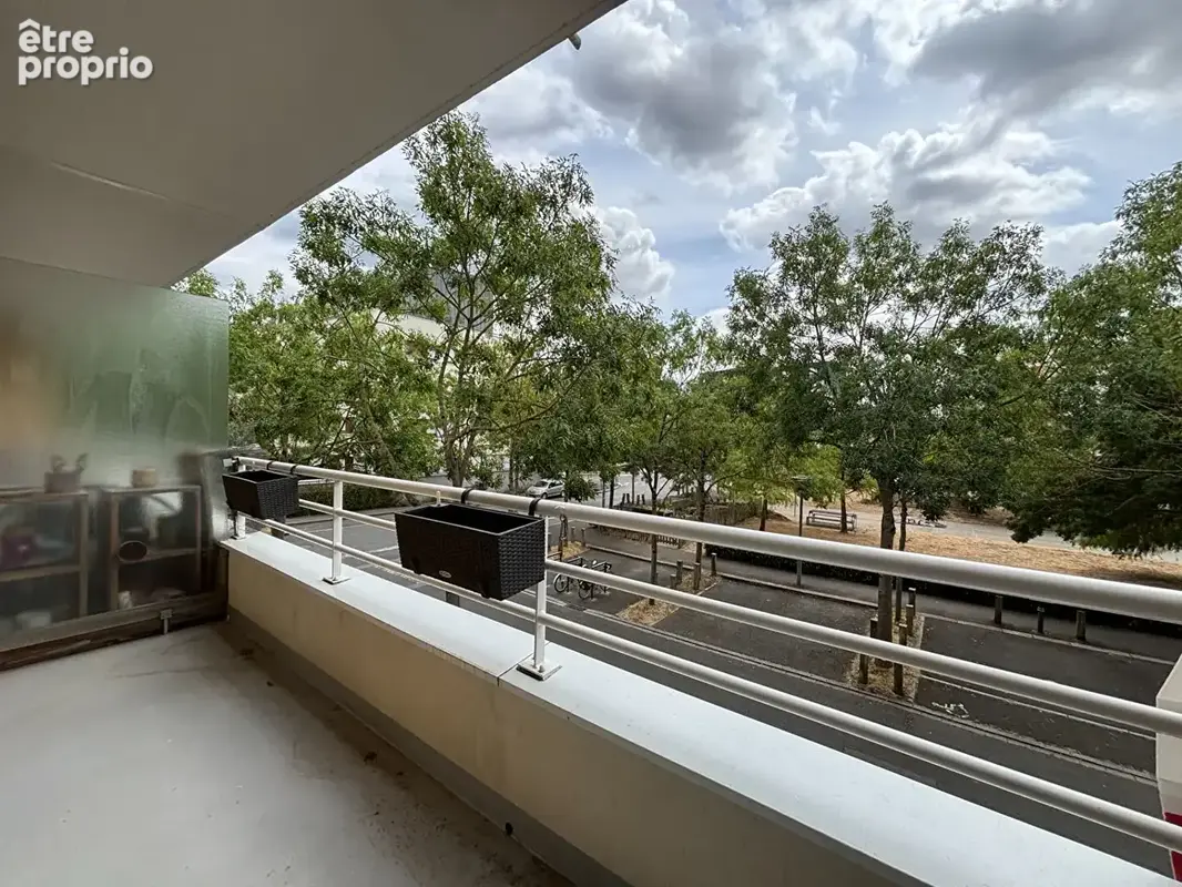 EXCLUSIVITE - RENNES Grand T3 - Mabilais - Balcon - Ascenseur - photo 6