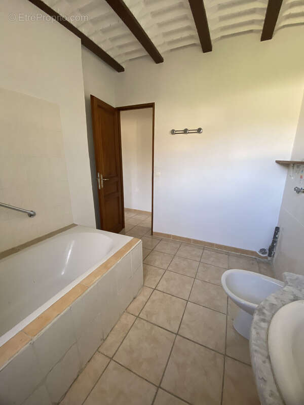 Maison à CESSENON-SUR-ORB