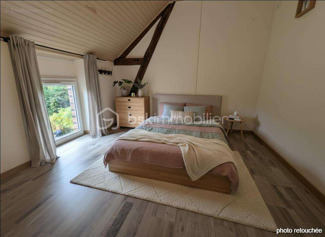 Maison à EGRISELLES-LE-BOCAGE