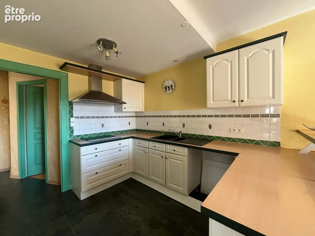 Maison individuelle de 134 m² sur 7,52 ares à Wittisheim - TERRASSES - GARAGES - photo 7