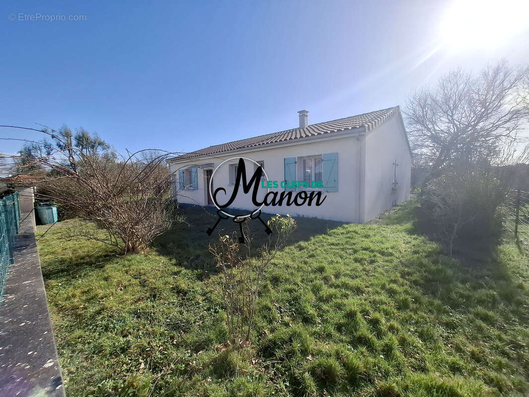 Maison à CHATEAUPONSAC