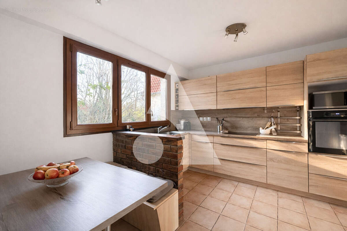 Maison à SOISY-SOUS-MONTMORENCY