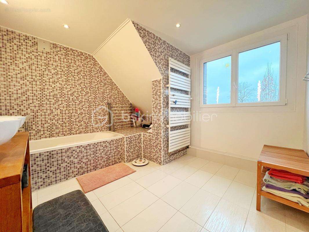 Maison à MARLY-LE-ROI