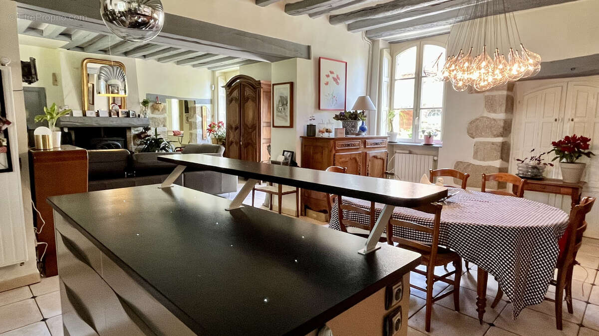 Maison à MAISON-ROUGE