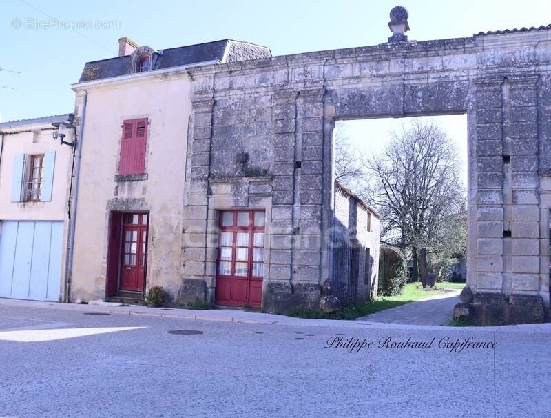 Maison à FOUSSAIS-PAYRE