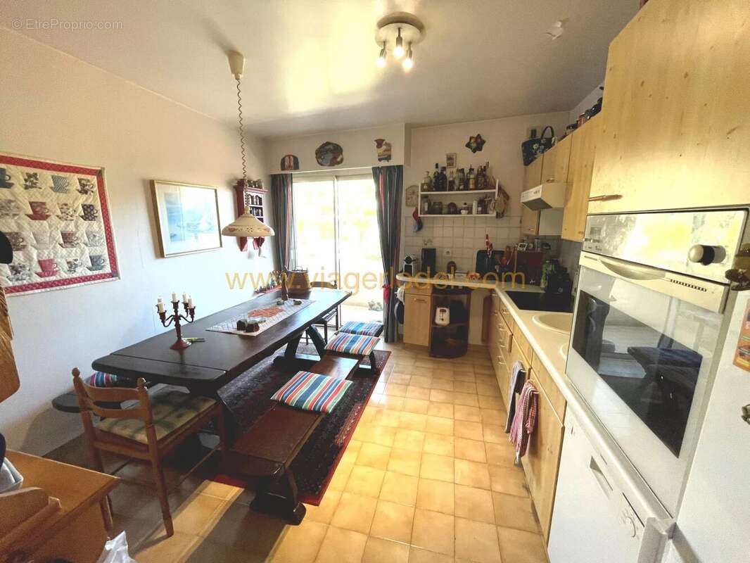 Appartement à LE CANNET