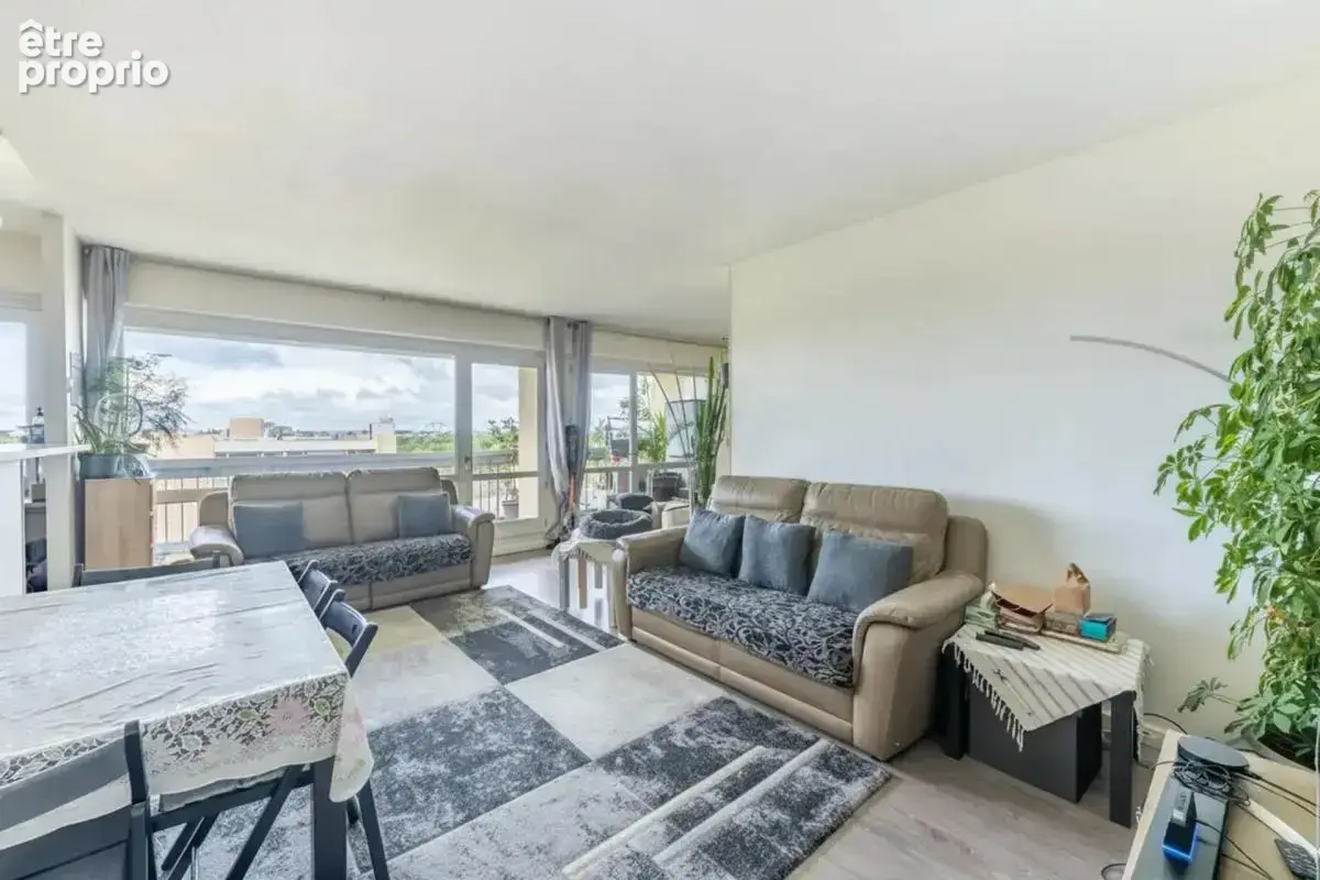 Élancourt Grand 4 pièces vue imprenable avec balcon - photo 6