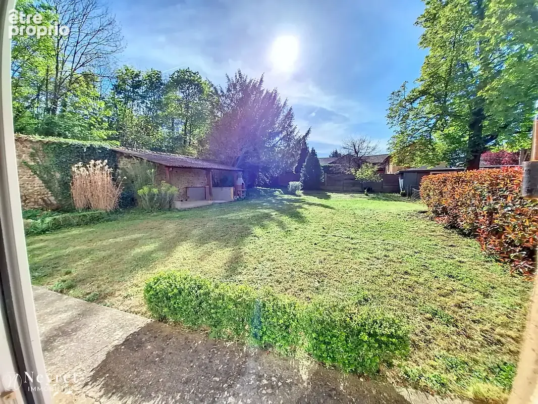 Opportunité à saisir dans une maison de maître de 6 lots sur les hauteurs de Vernaison , Duplex T4 de 150 m2 - photo 2