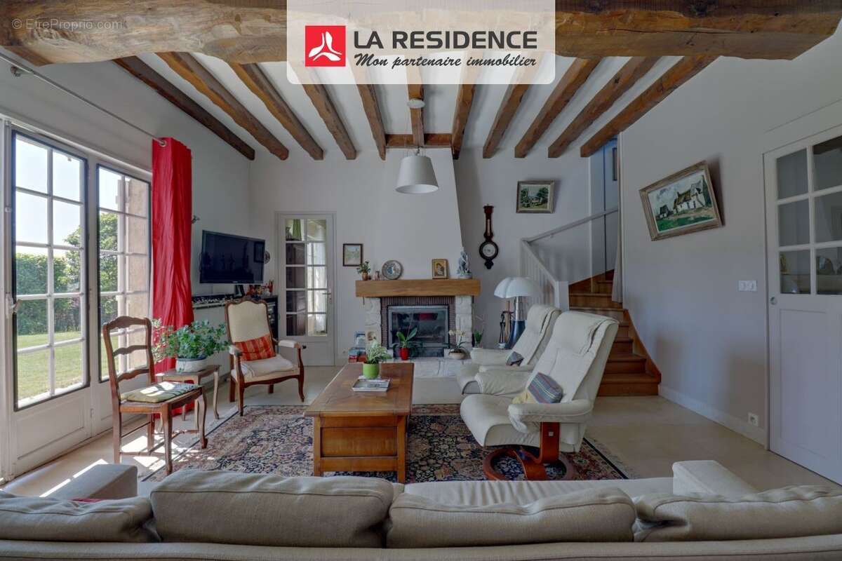 Maison à VILLIERS-SAINT-FREDERIC